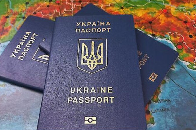 Європейська комісія продовжила тимчасовий захист для українців до березня 2027 року